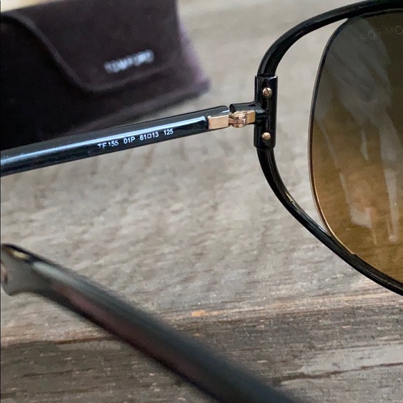 Gorgeous Tom Ford sunglasses - Picture 6 of 7